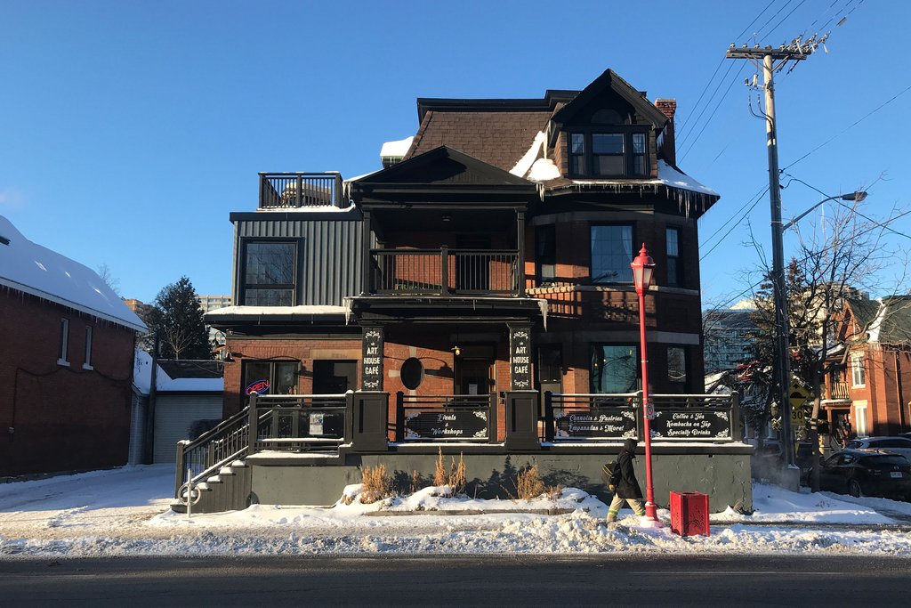 Art House