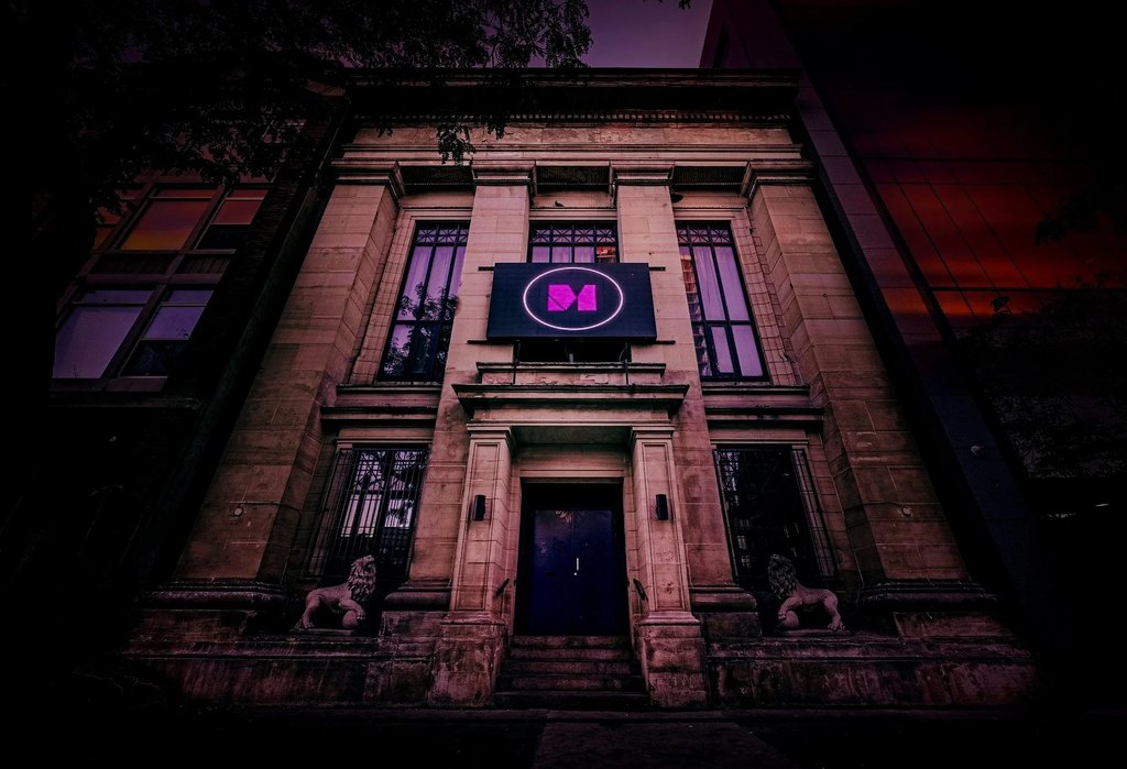 MANSION