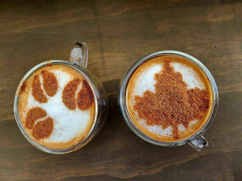 Le Petit Cafe