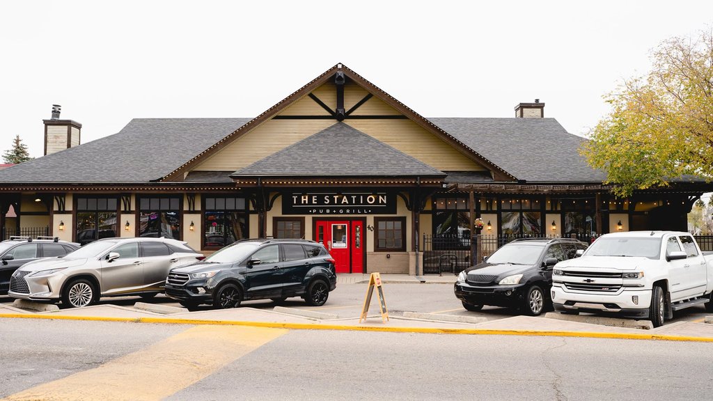 The Station Pub + Grill (Riverbend)