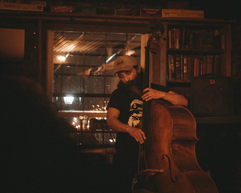 The Cap- Records / brewery / Live Music